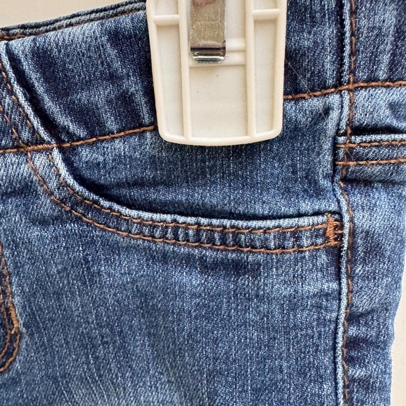 NWOT OshKosh B'gosh 3T Girls Blue Denim Jean Jeggings Pants - Picture 4 of 6